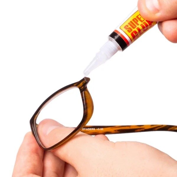 Plastic_Glass_Metal_03